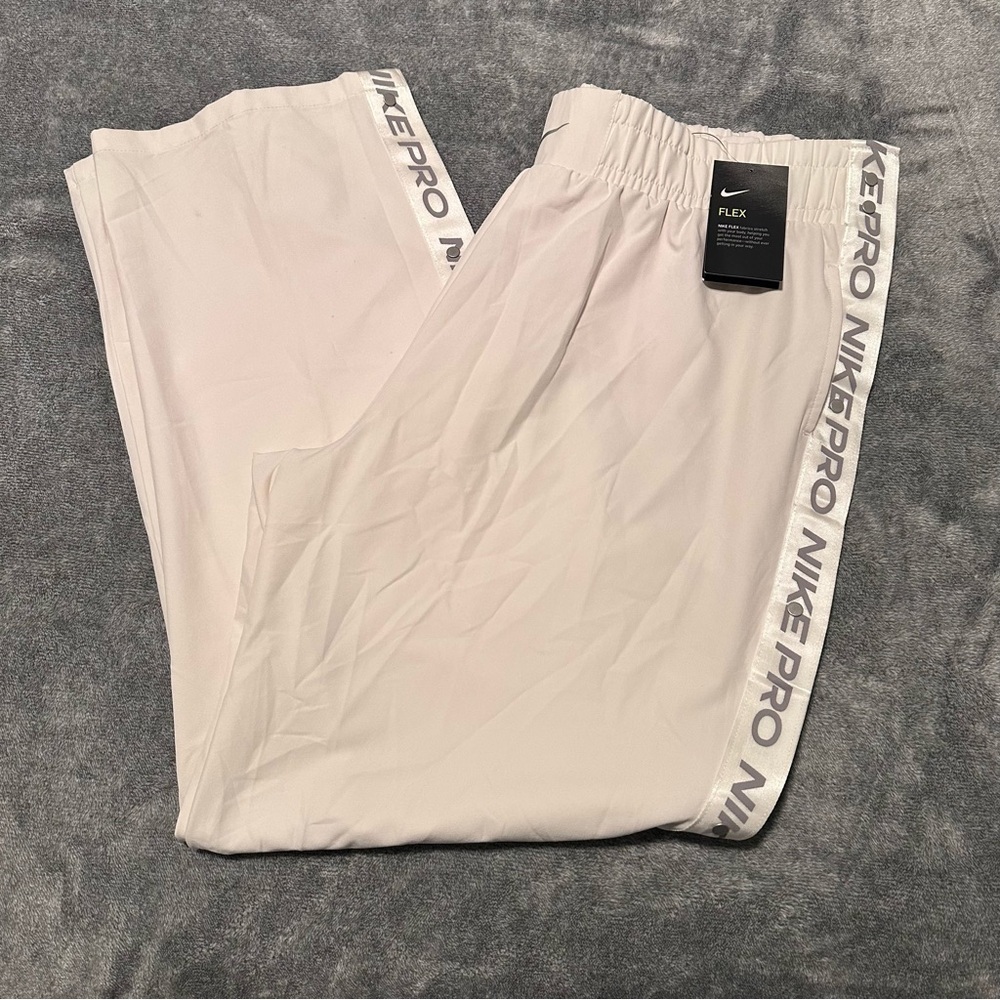 New NIKE WOMEN’S XXL PRO TEAR AWAY PANTS Loose Bone Ivory Workout - Picture 5 of 10